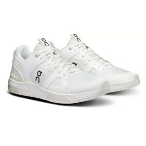 On Women's THE ROGER Clubhouse Pro Shoes